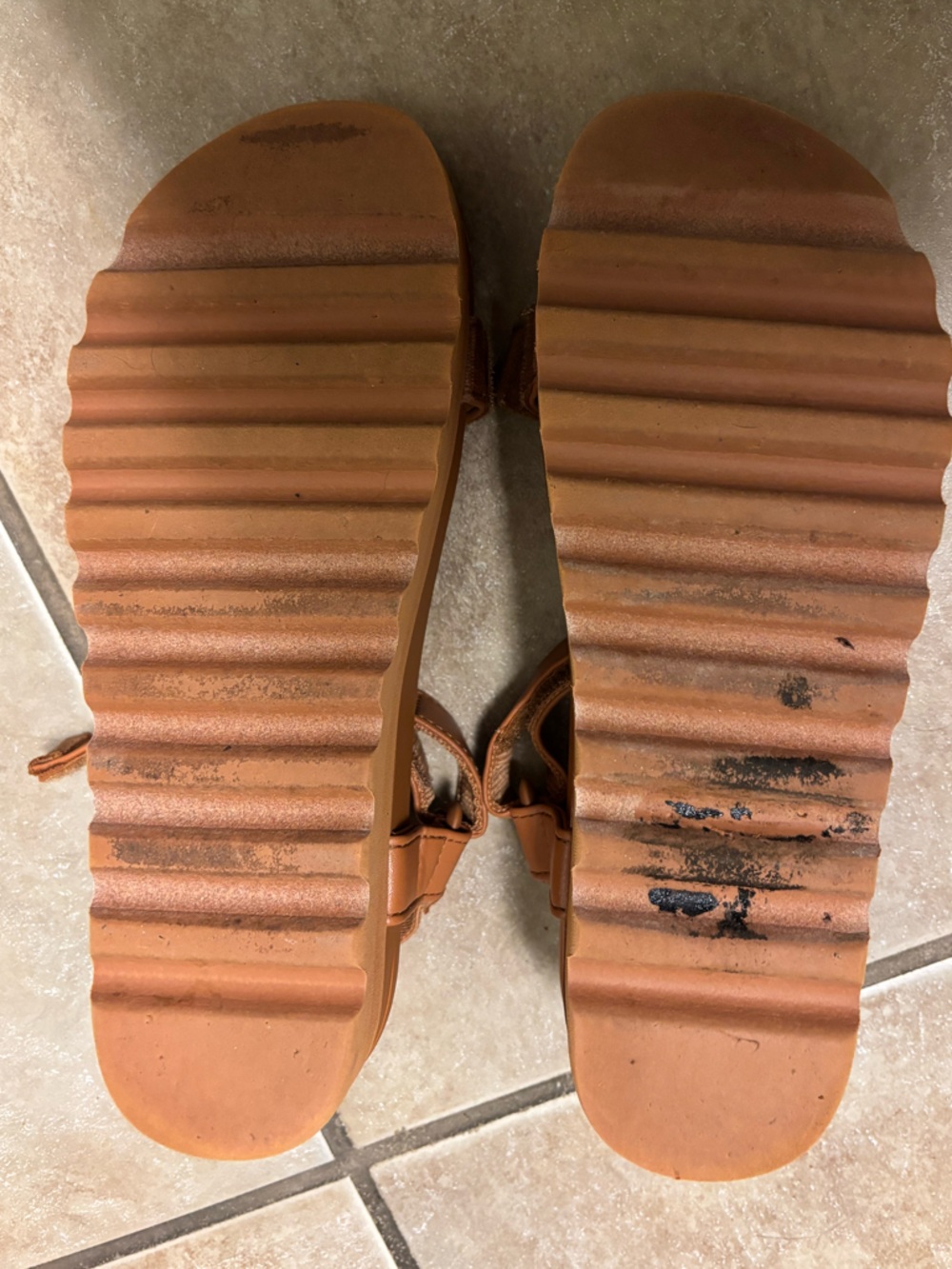 Reef Cushion Rem Hi Brown Sandals - Picture 6 of 6